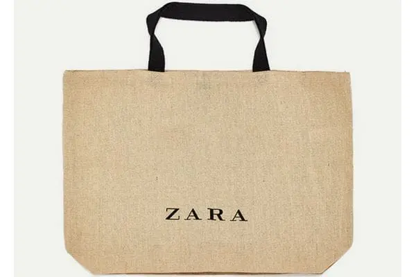Bolsos que son bolsas de Zara