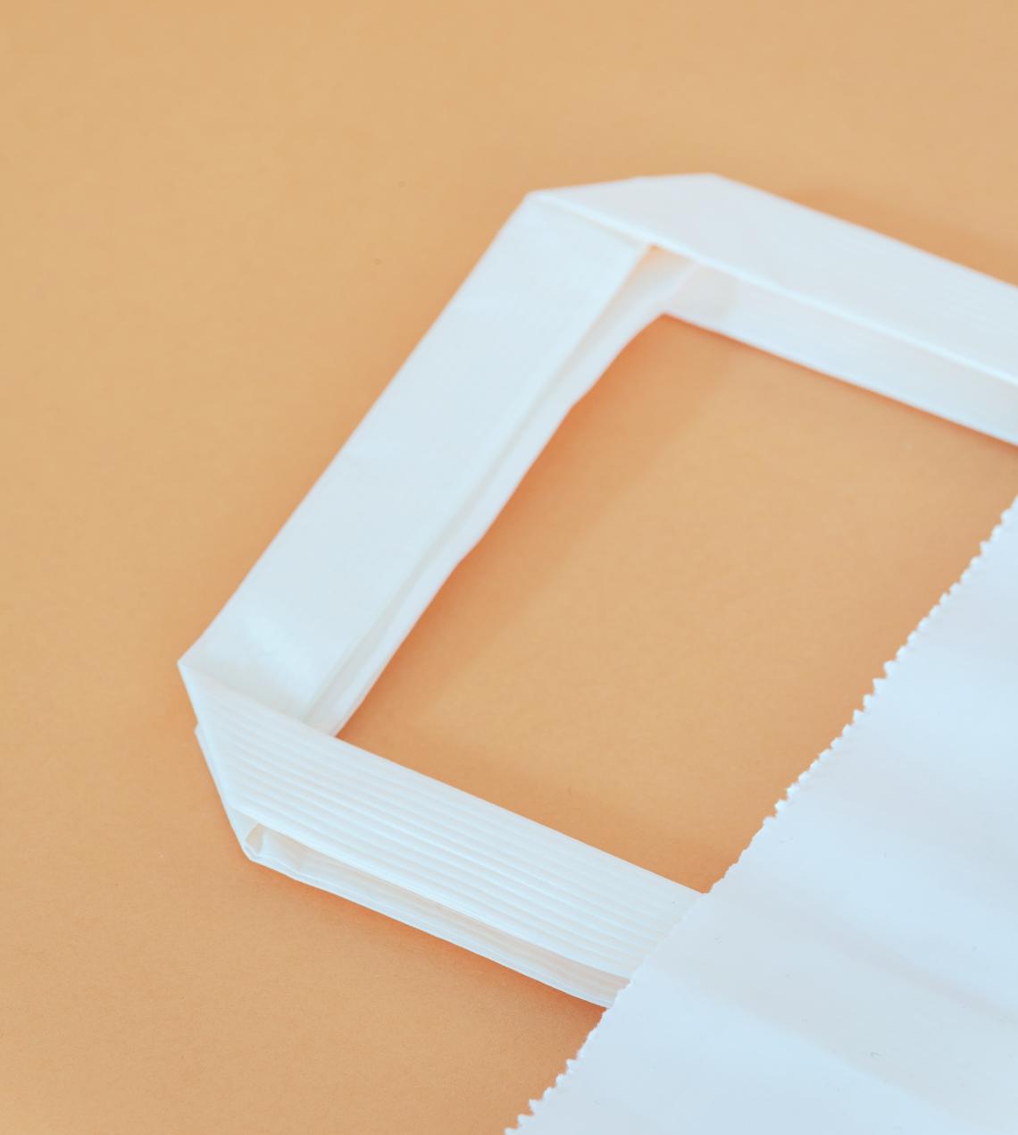 Asas de las bolsas de papel