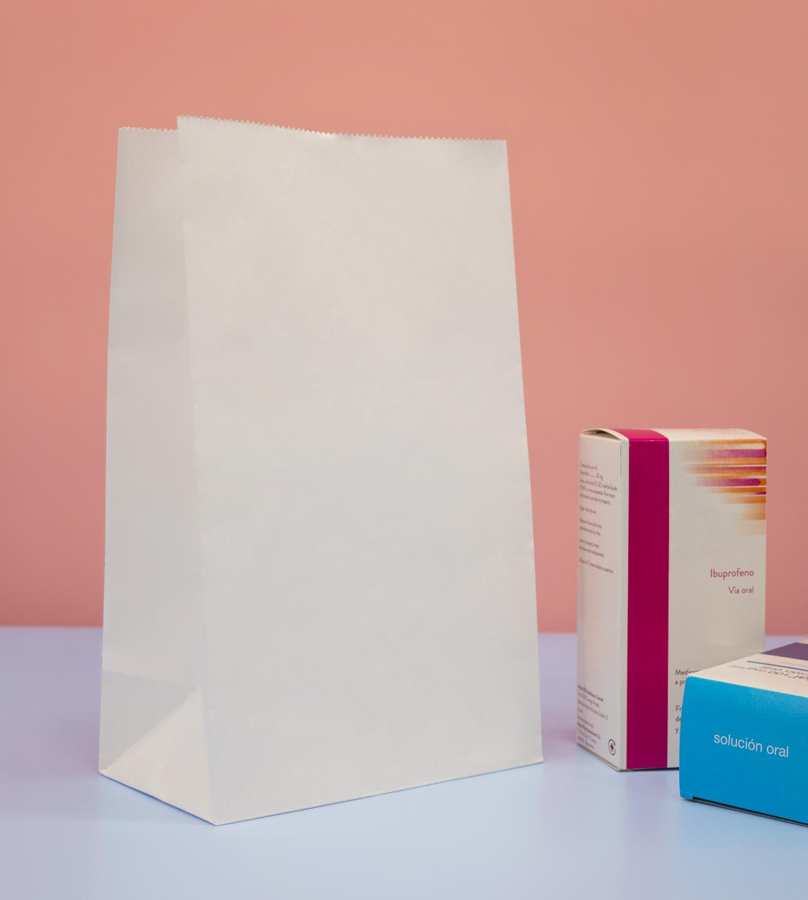 Bolsas de papel blancas sin asas 18x29x10 Bolsas de papel blancas sin asas 18x29x10