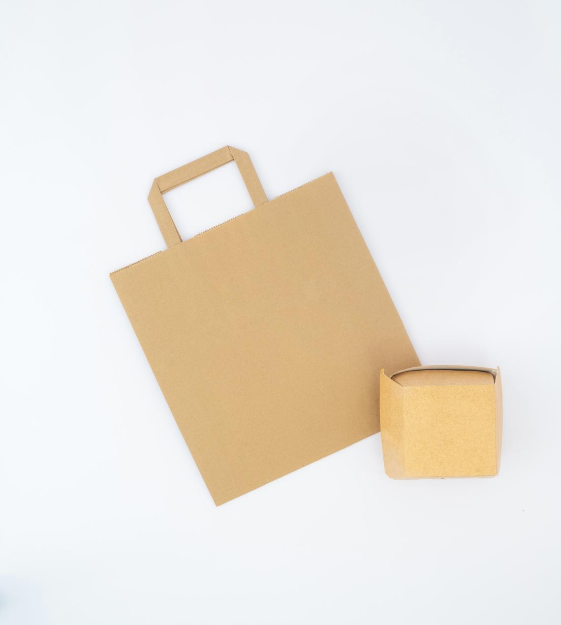 Bolsas de papel take away con comida