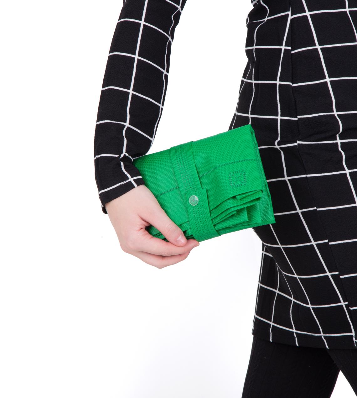 Bolsa plegable de tela verde 40x40x15