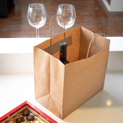 Bolsas de papel impermebles para llevar comida Bolsas de papel take away con una botella dentro