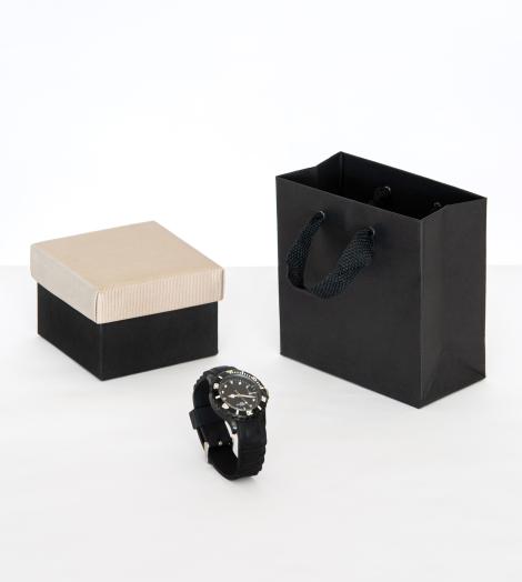 Bolsas de papel de lujo negras Bolsas de papel con asas de tela negras