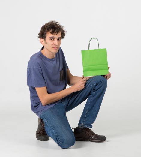 Bolsas papel 100 g 22x23x9 Bolsas papel 100 g 22x23x9