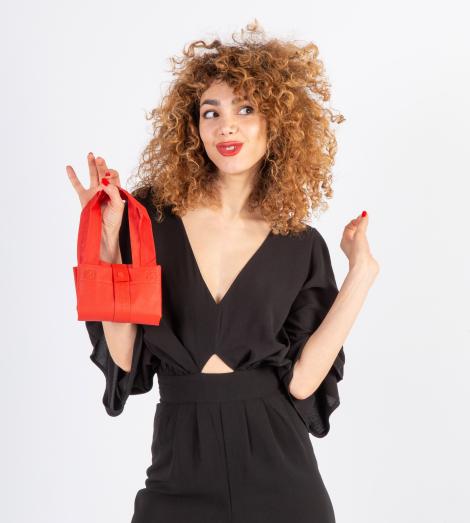 Bolsa con asas plegable de tela con corchete roja 40x40x15 Bolsa con asas plegable de tela con corchete roja 40x40x15