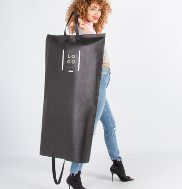 Guardatrajes de tela económicos 58x100