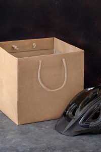 Bolsas de papel reciclado hechas a mano 32x25x25.