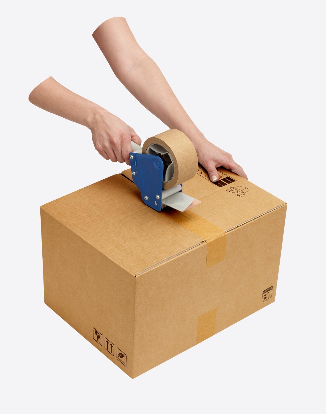 Cajas de cartón de color kraft con solapas