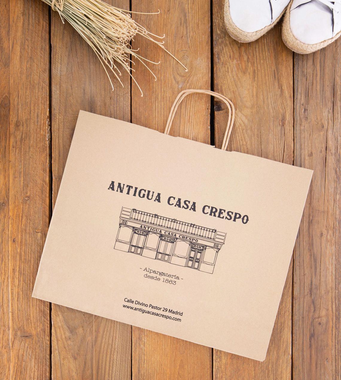 Bolsas de papel kraft medianas con logo