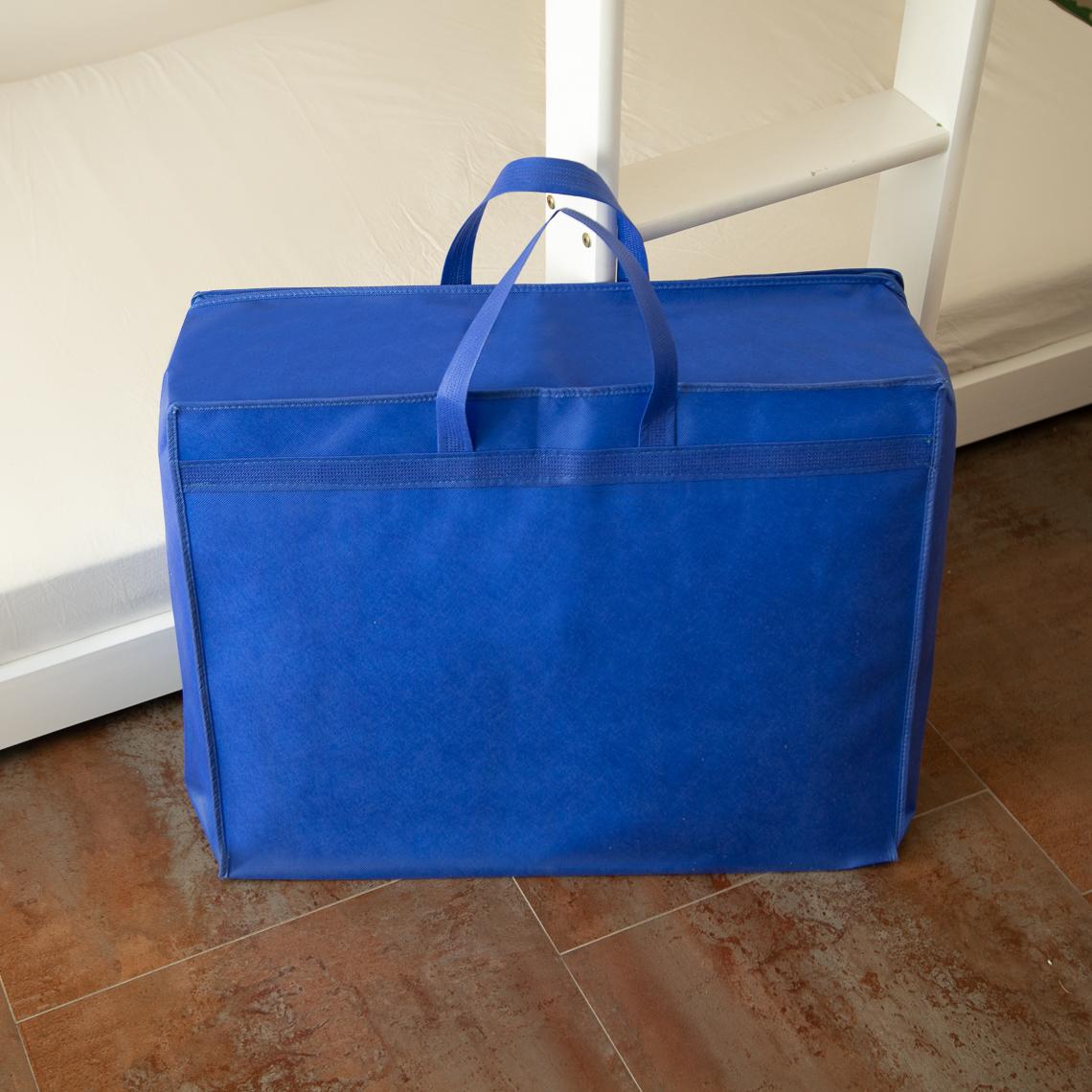 Bolsa de color azul para guardar edredones cerrada 60x50x20