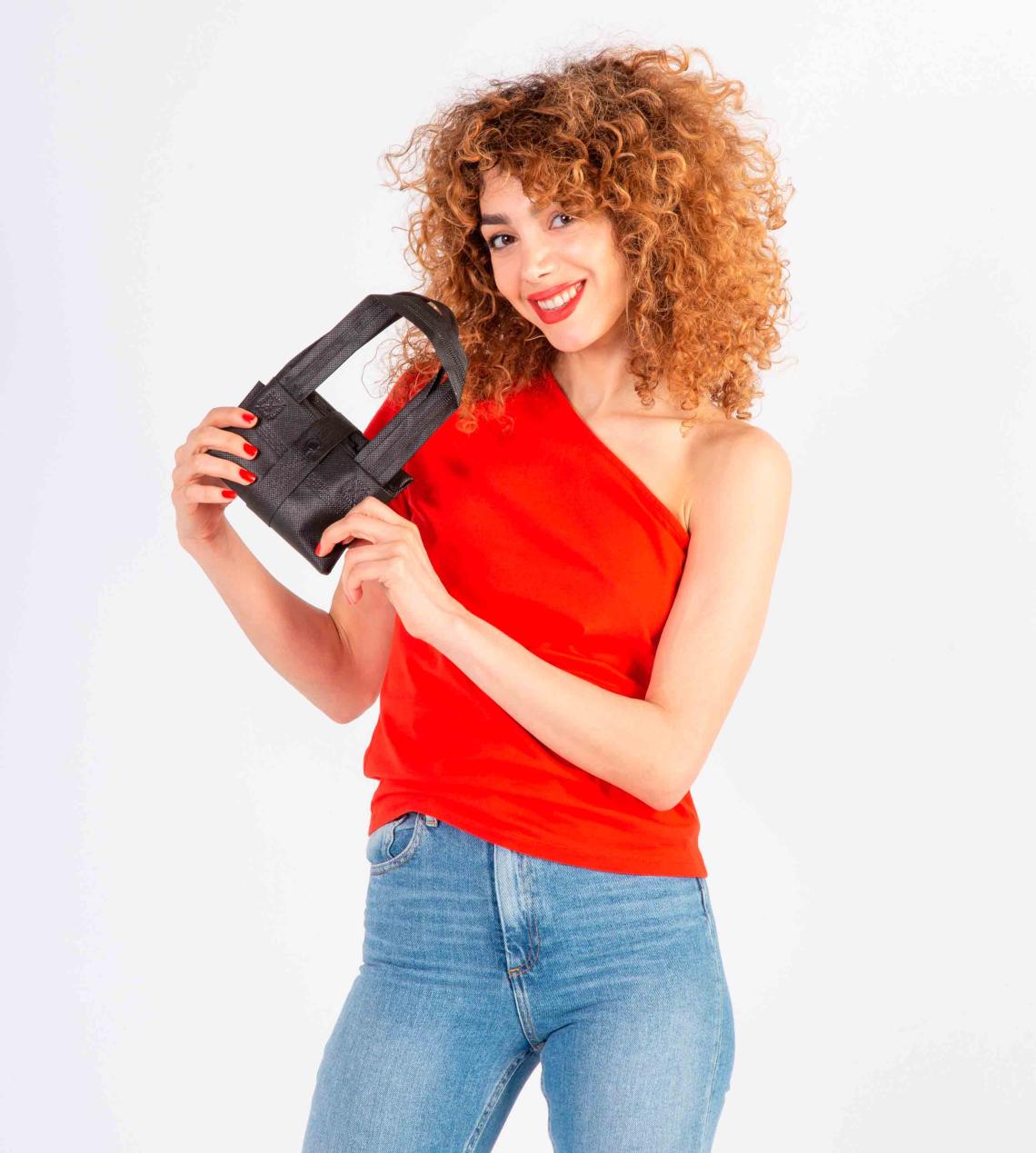 Bolsa plegable de tela con corchete negra 40x40x15