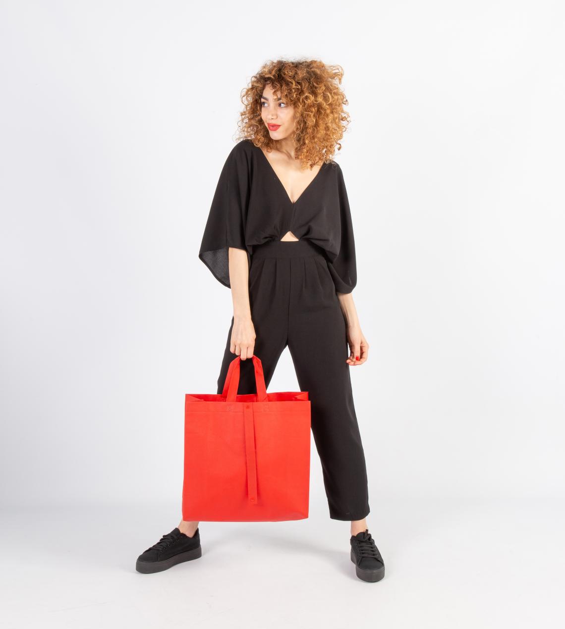 Bolsa plegable de tela con corchete roja 40x40x15