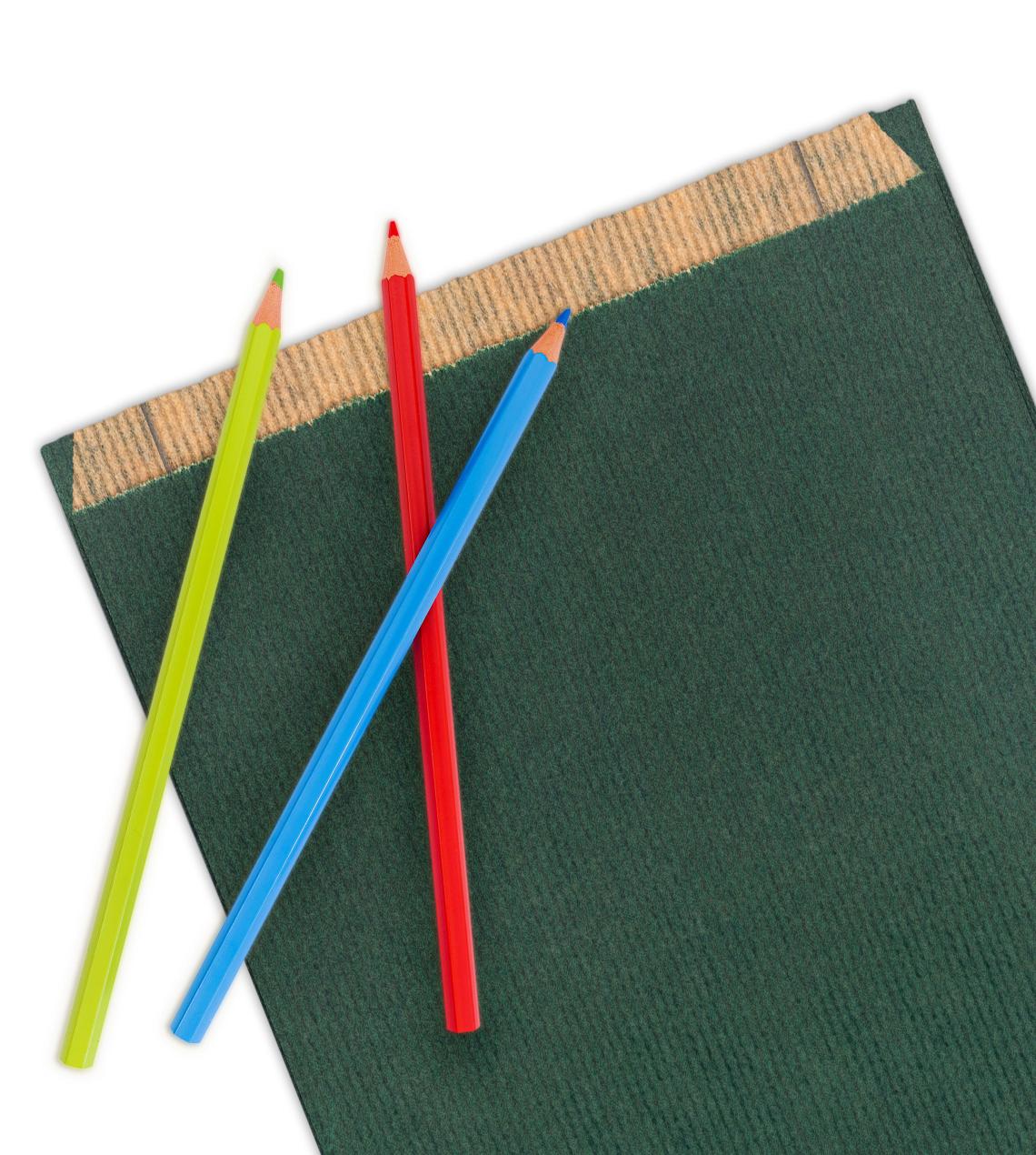Sobres de papel con fuelle lateral kraft verde