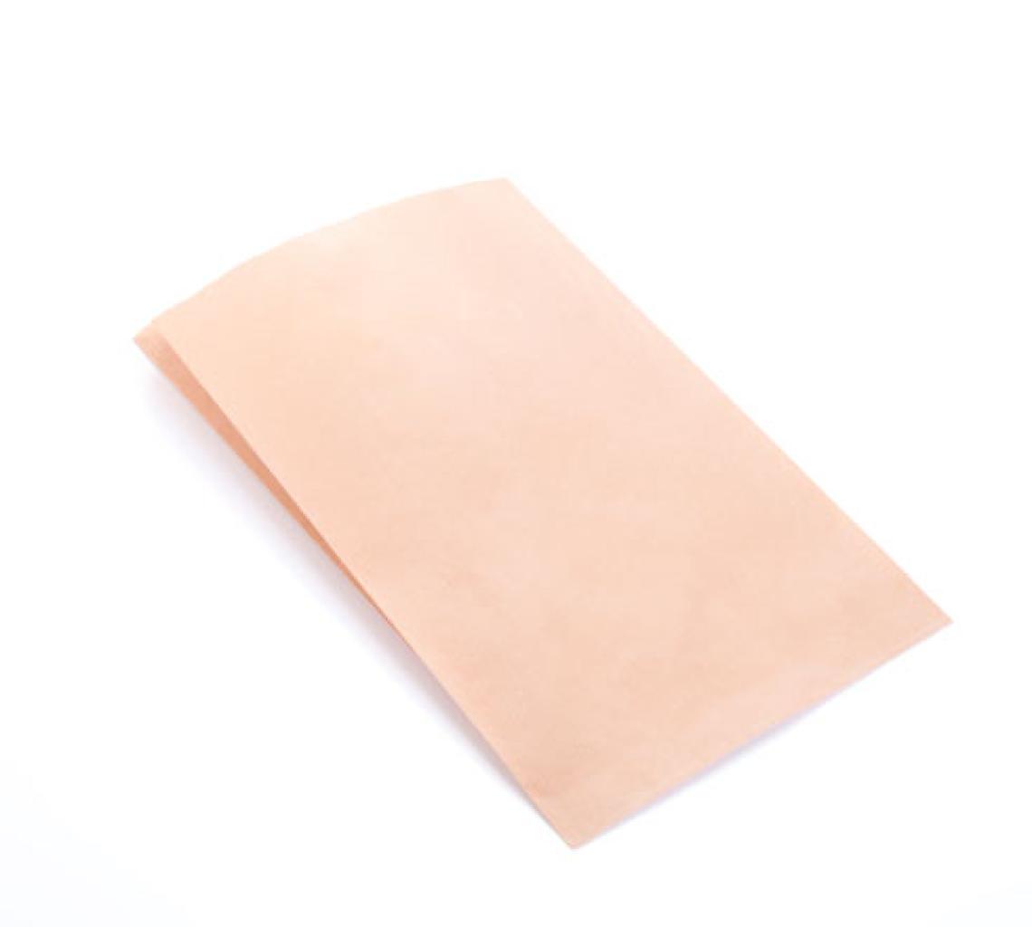 Sobres de papel fino de color kraft