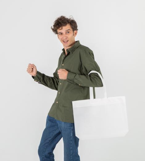 Bolsas de tela reciclada con asas largas y huelle en base blancas