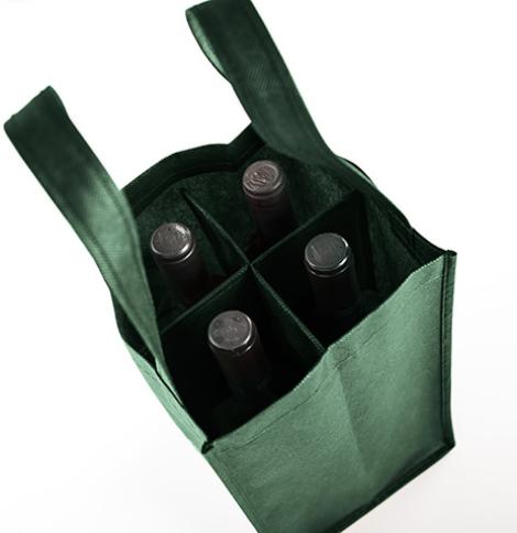 Bolsas de tela con cuatro botellas
