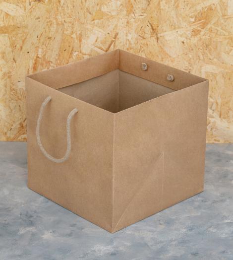 Bolsas de papel hechas a mano 28x26x28 Papel reciclado. Made in Spain. Confección social.
