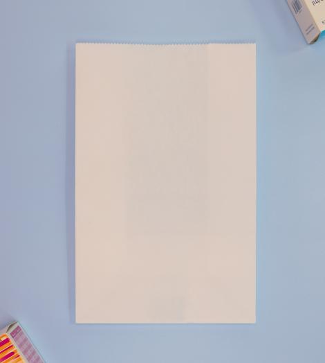Bolsas de papel blancas sin asas 18x29x10. Papel ecológico