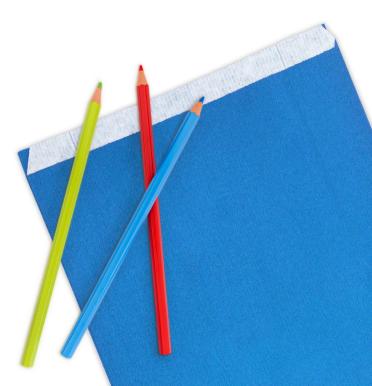 Sobres de papel de colores de 50 gr con fuelle 19x35x6